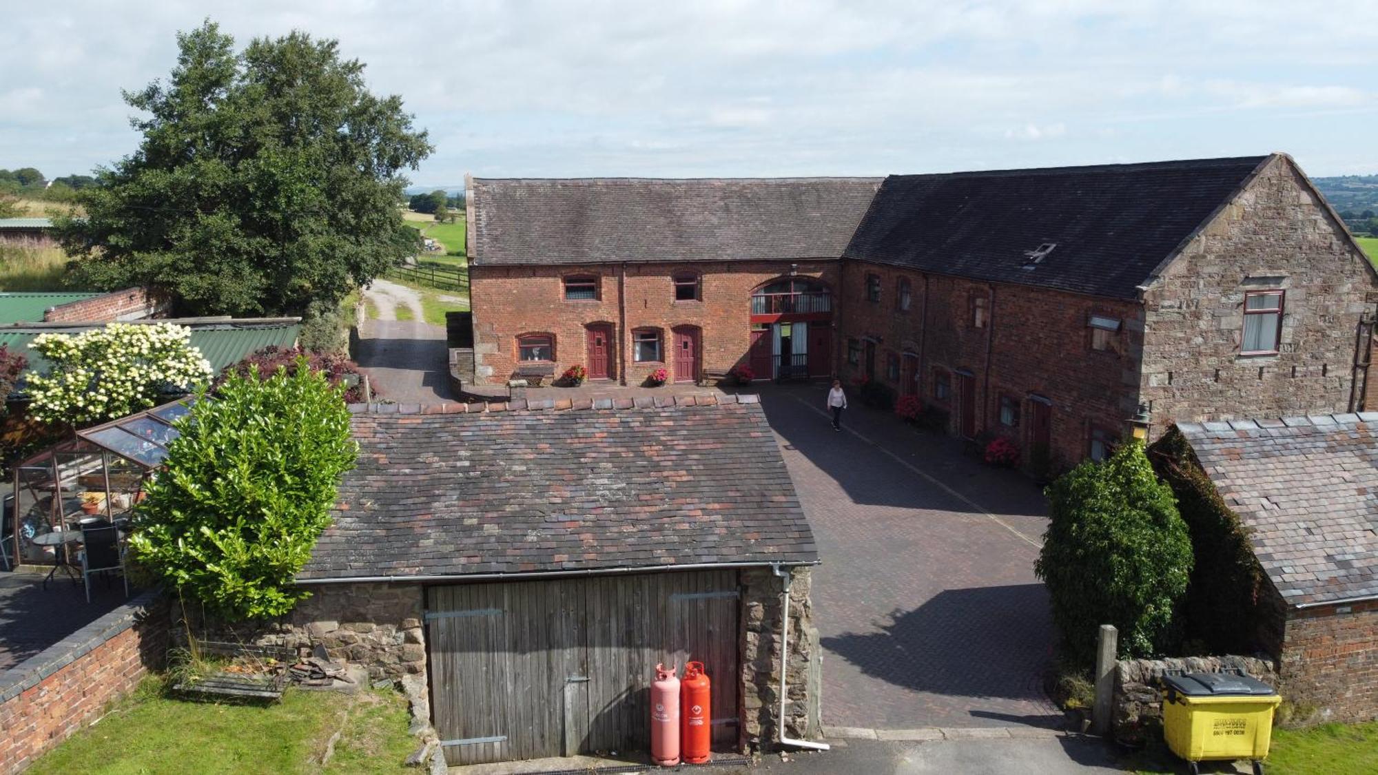 Bank Top Farm Cottages Stoke-on-Trent ภายนอก รูปภาพ