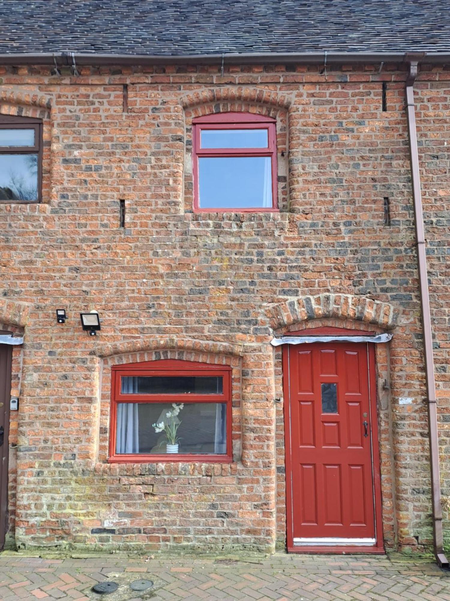 Bank Top Farm Cottages Stoke-on-Trent ภายนอก รูปภาพ